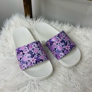 Preppy Print Turtle Slide Sandals